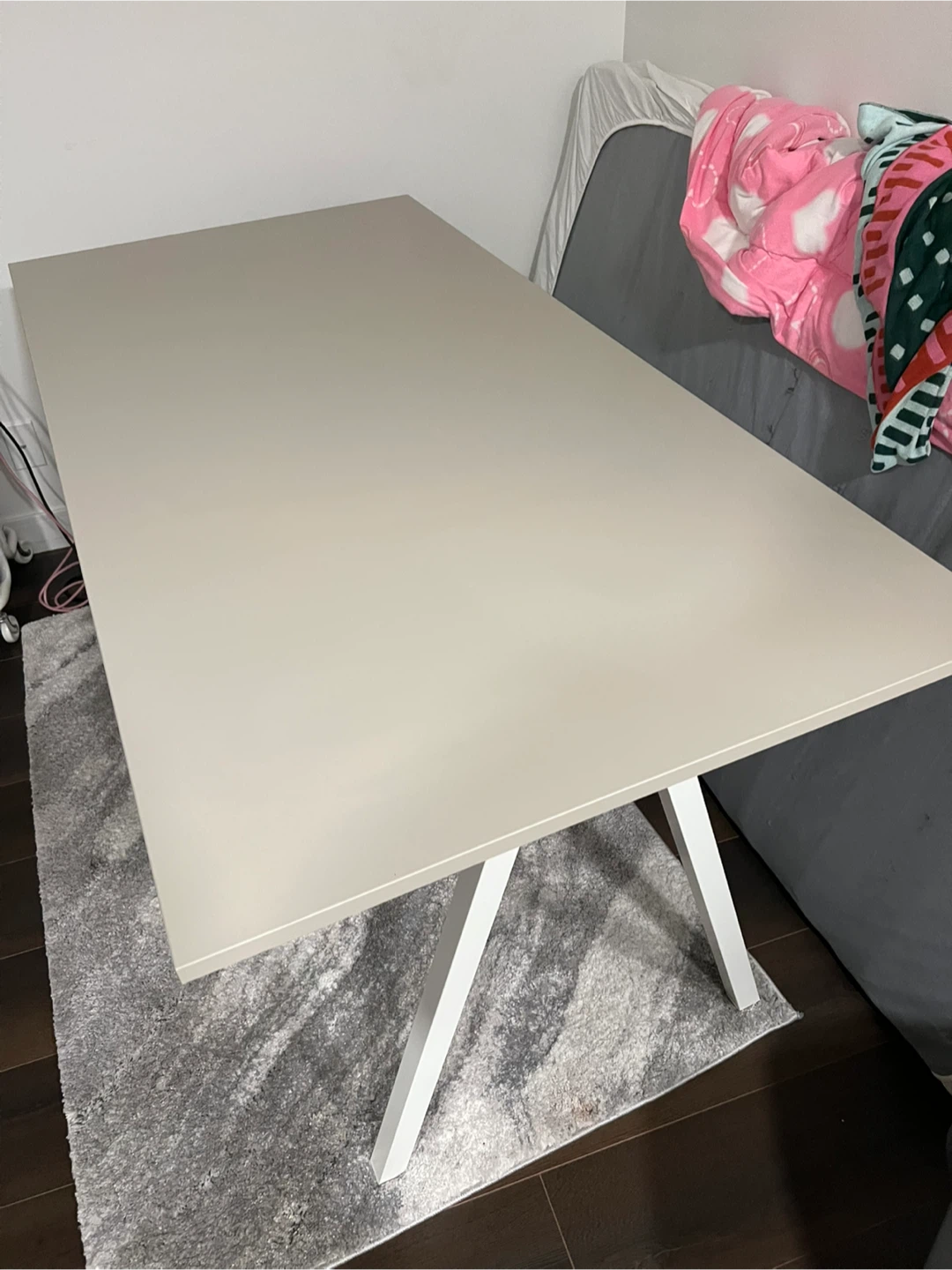 IKEA TROTTEN Desk - Beige, 160x80 cm - photo 2