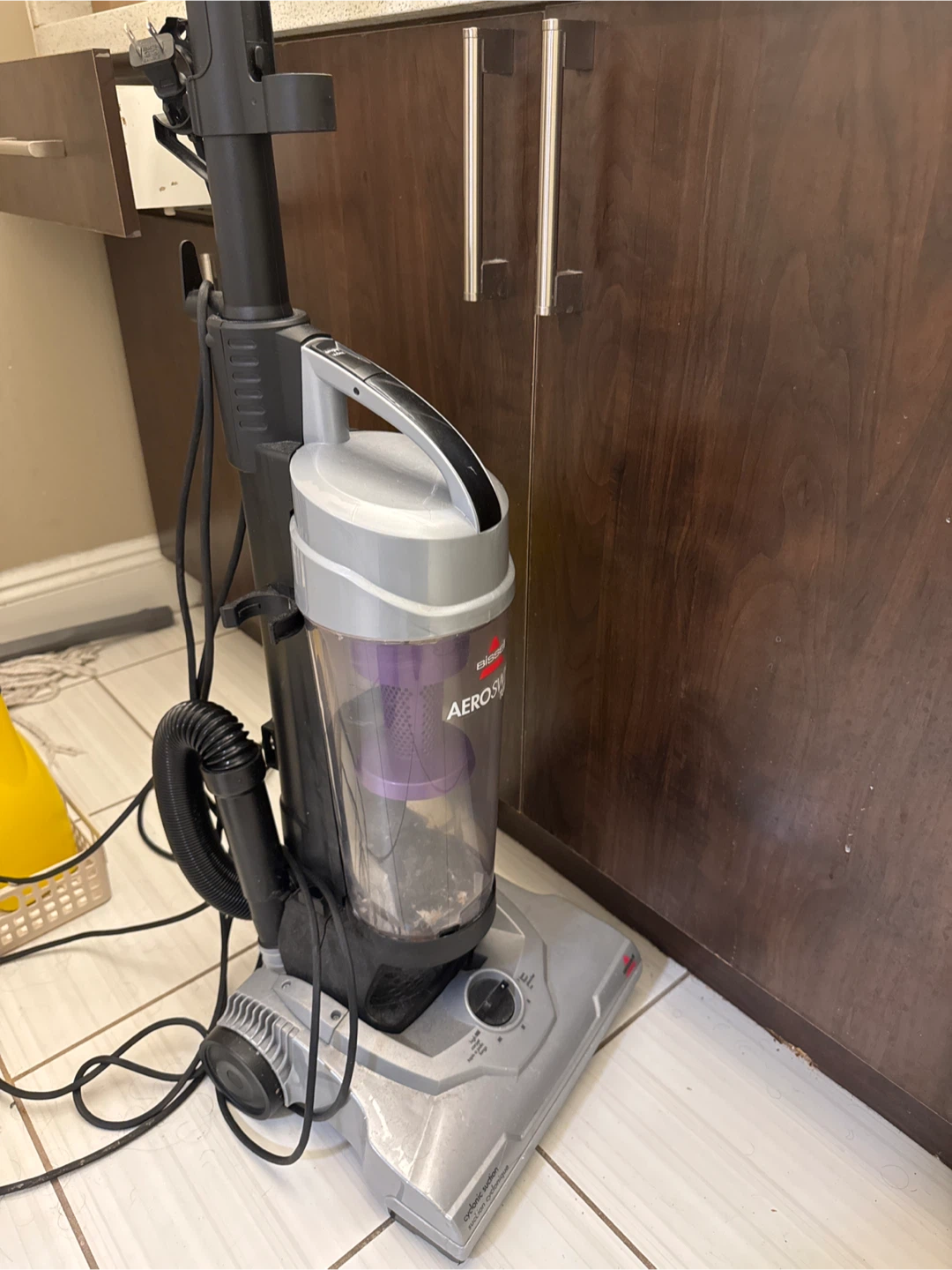 Bissell AeroSwift Vacuum Cleaner