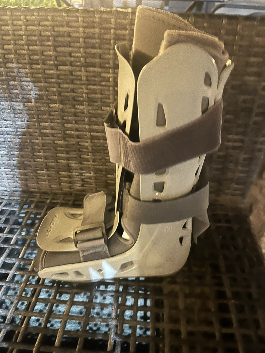 Aircast Walking Boot - photo 3