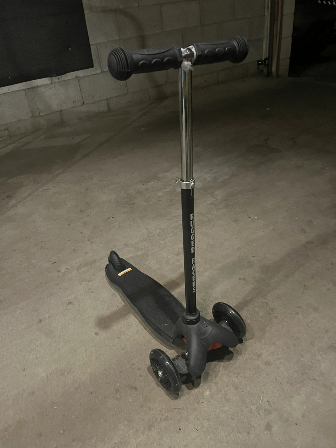 Rugged Racers 3-Wheel Scooter - photo 2