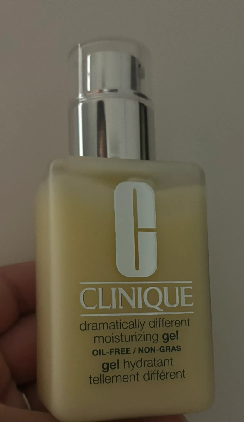 Clinique Dramatically Different Moisturizing Gel 125 ml - photo 2