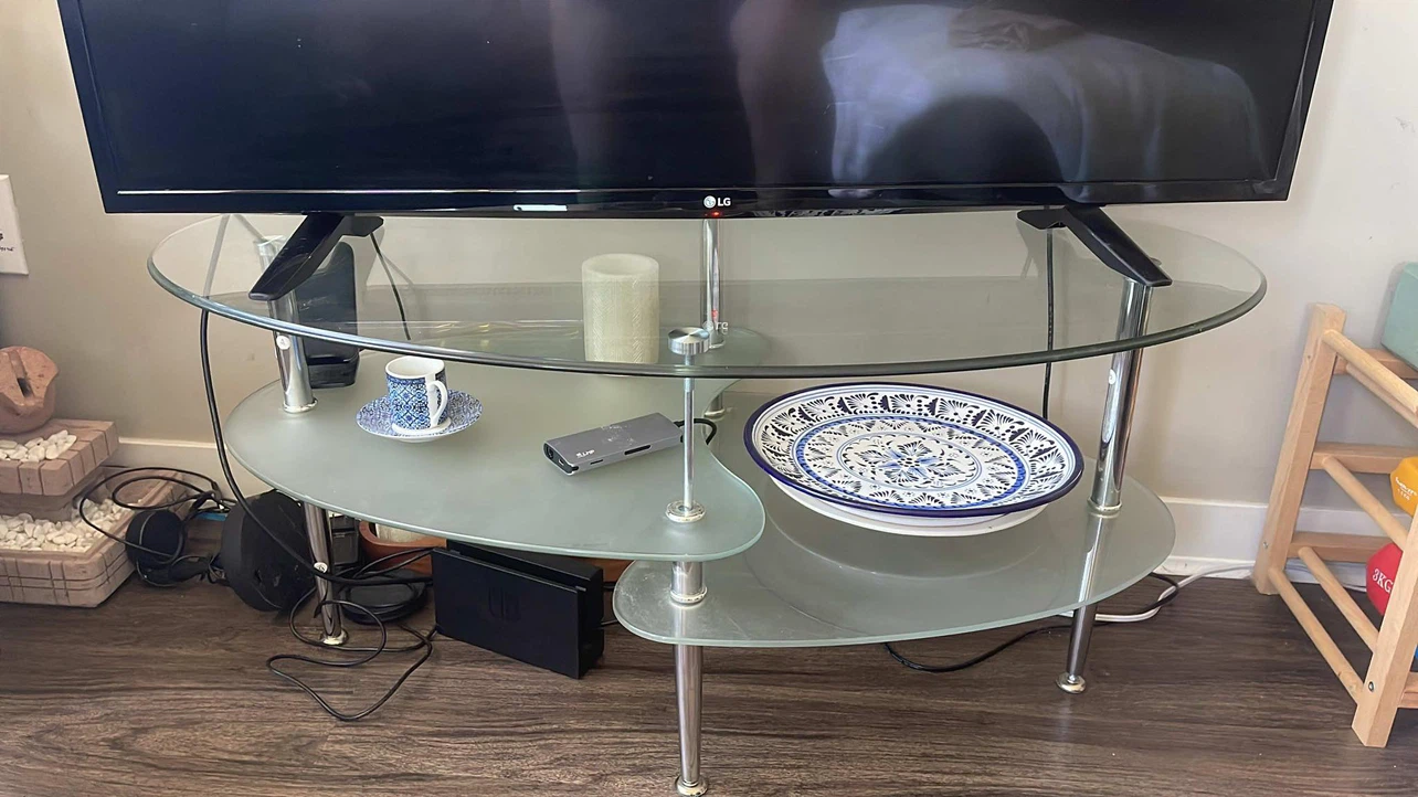 Glass top coffee table or tv stand