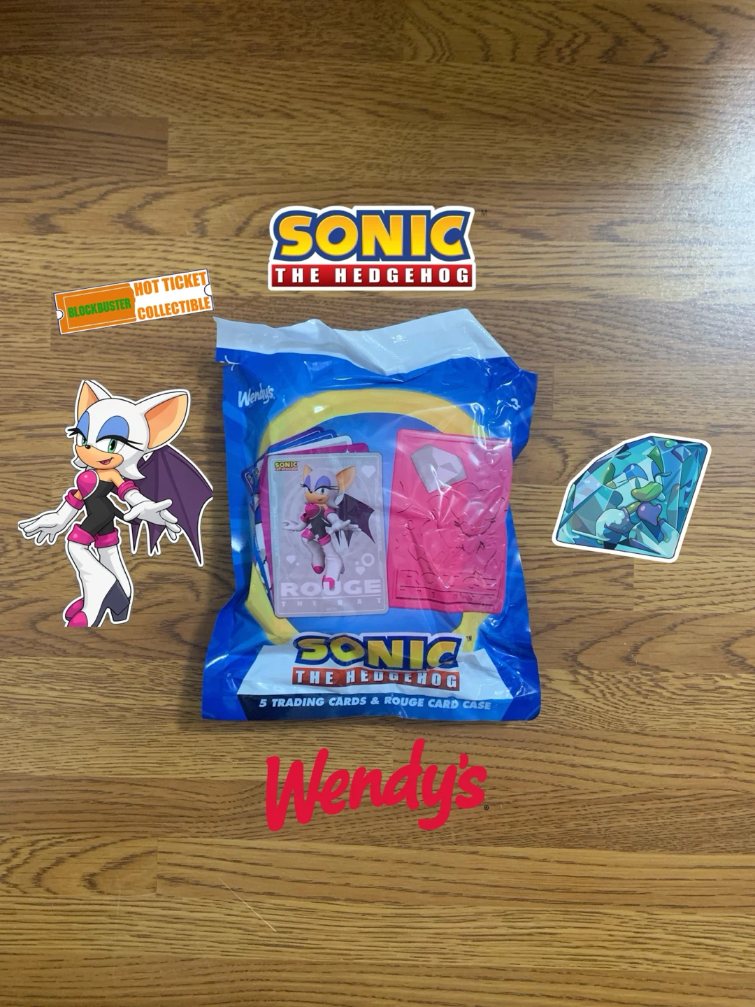 Wendy’s | Sonic The Hedgehog Trading Cards & Case (Rouge)