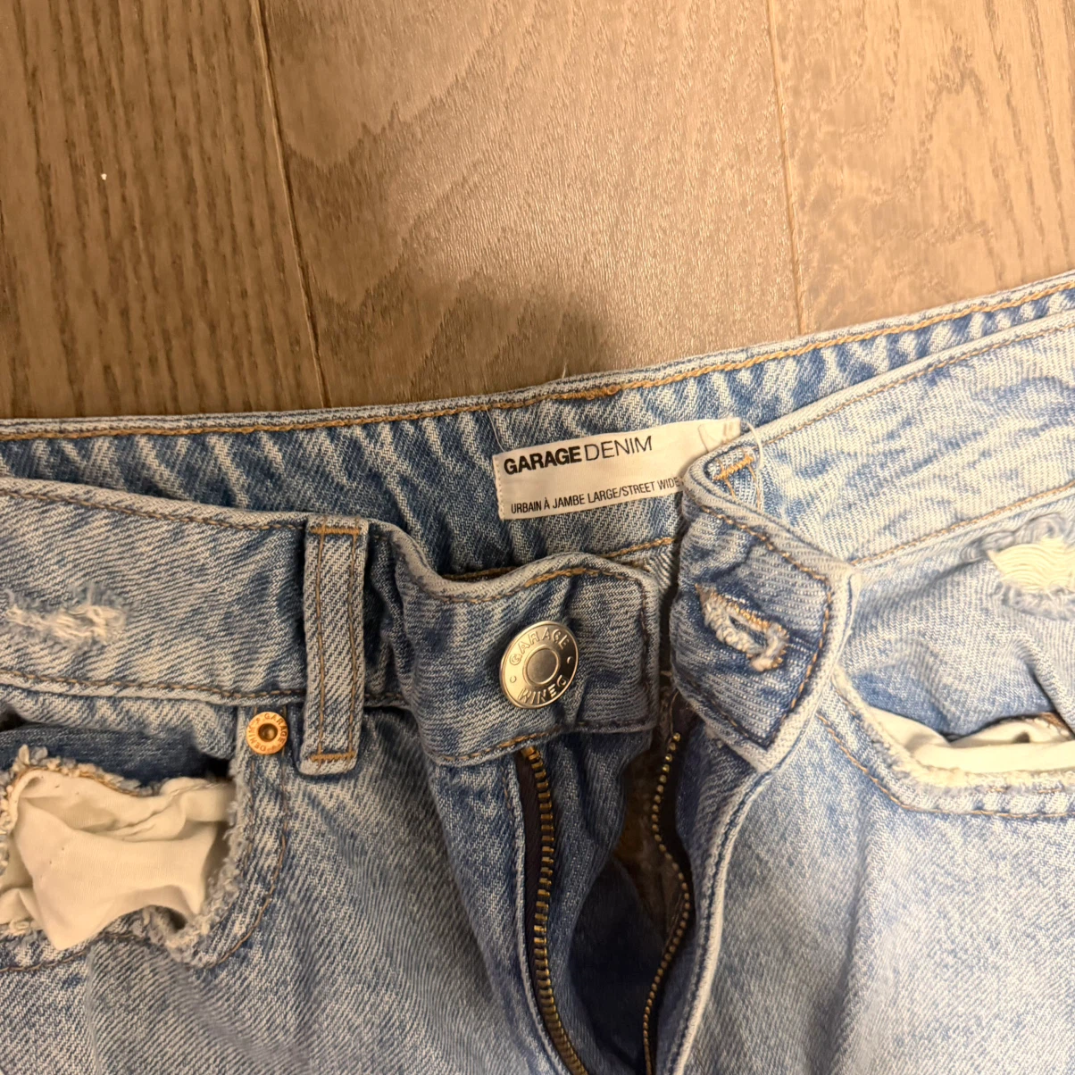 Garage Denim Women's Light Wash Distressed Wide Leg Jeans - photo 2