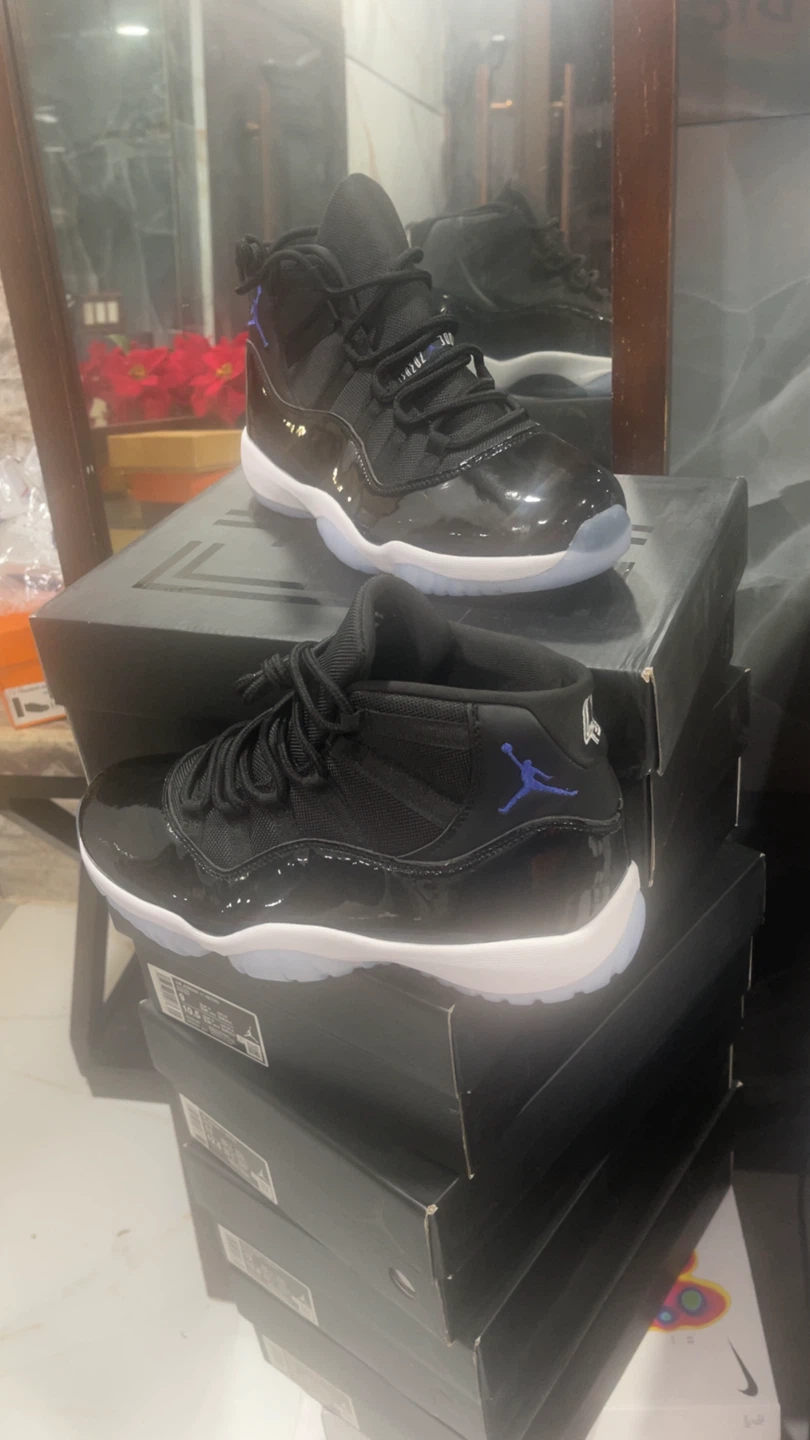 Air Jordan 11 Retro "Space Jam" Men's Size 9, 10, 11, 12, 13 - photo 3