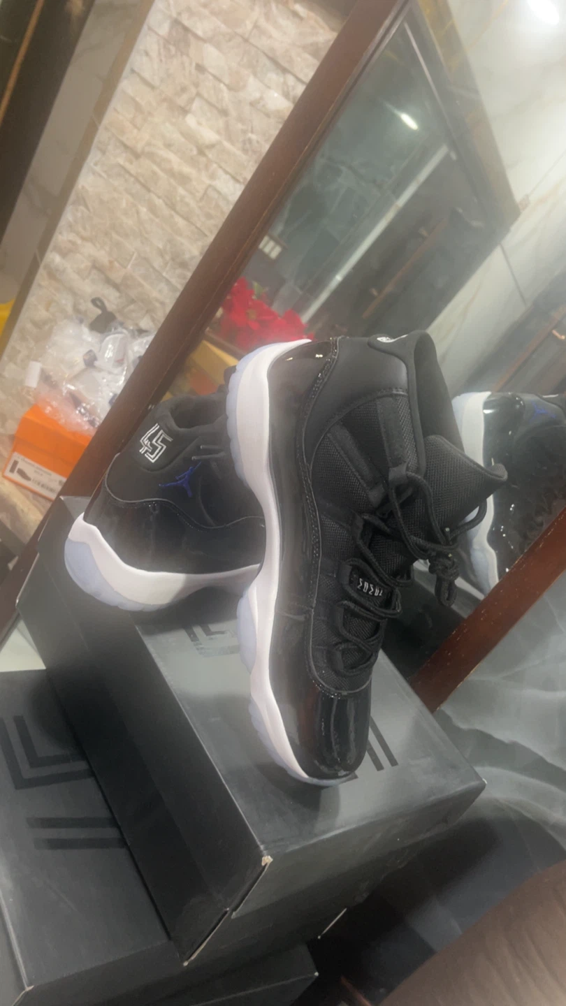 Air Jordan 11 Retro "Space Jam" Men's Size 9, 10, 11, 12, 13 - photo 4