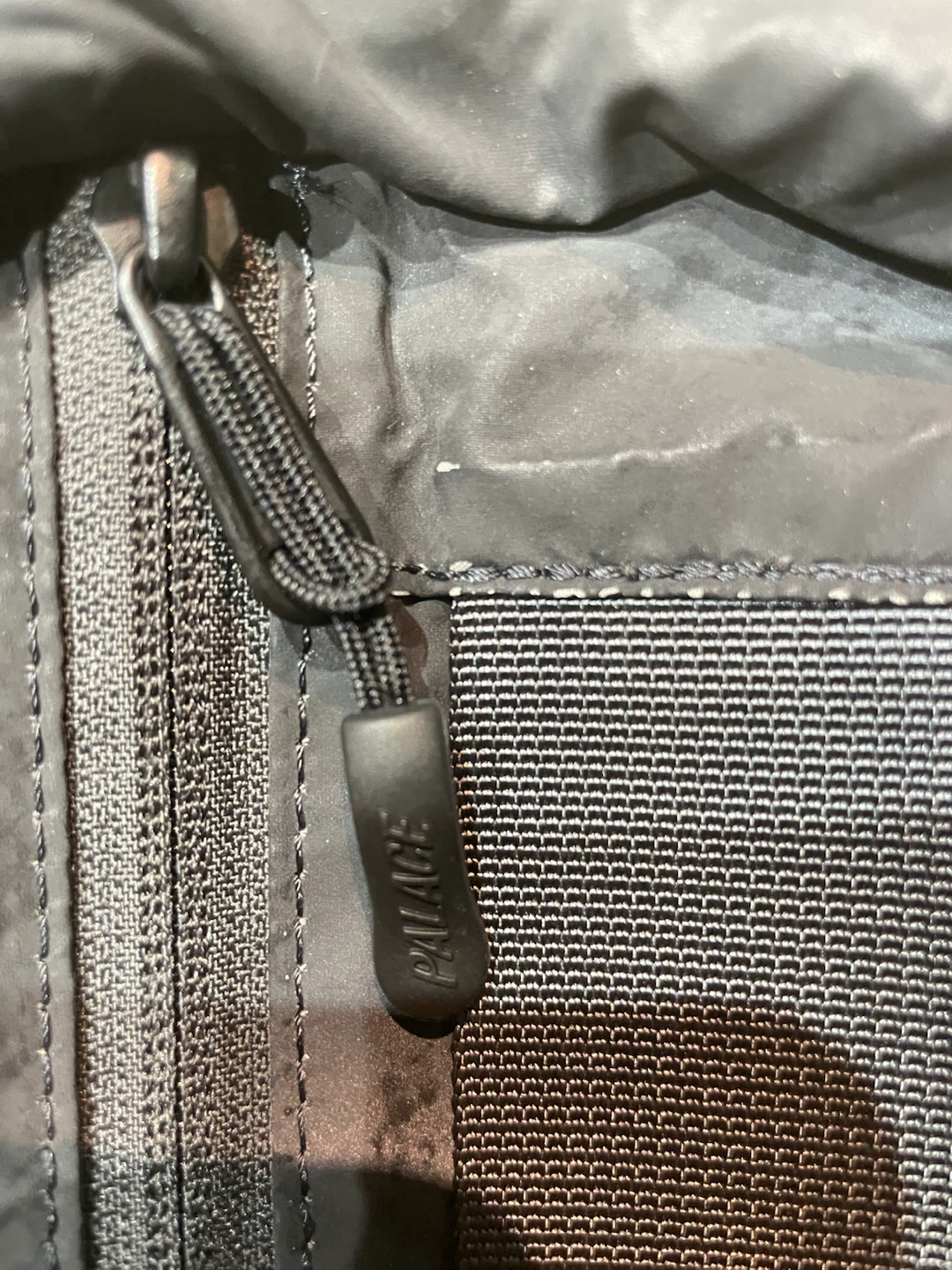 Palace Deflecto Shot 2 Bag - photo 5