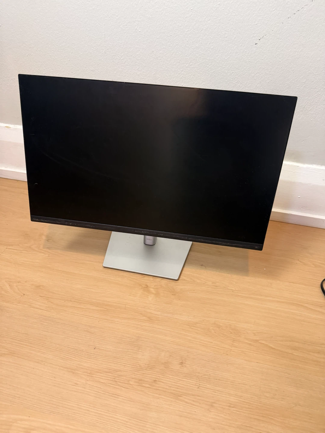 Dell P2422H Monitor