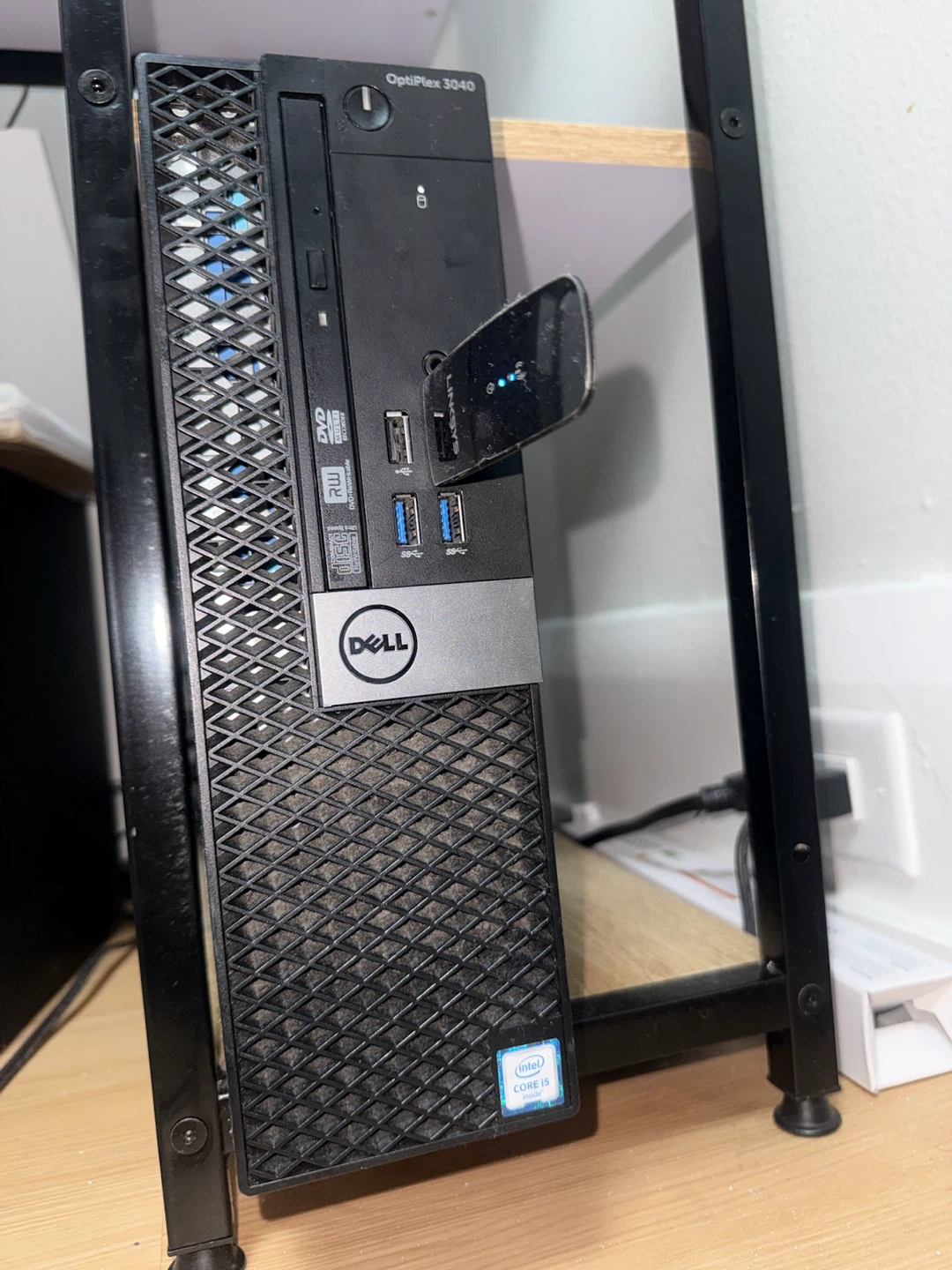 Dell OptiPlex 3040 Desktop Computer - photo 3