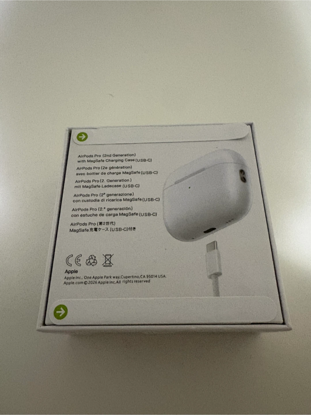Apple AirPods Pro (2nd Gen) with MagSafe Charging Case - photo 2