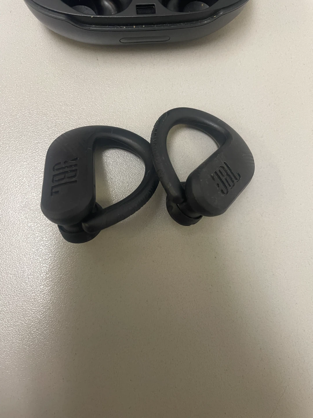 JBL True Wireless Earbuds - photo 4