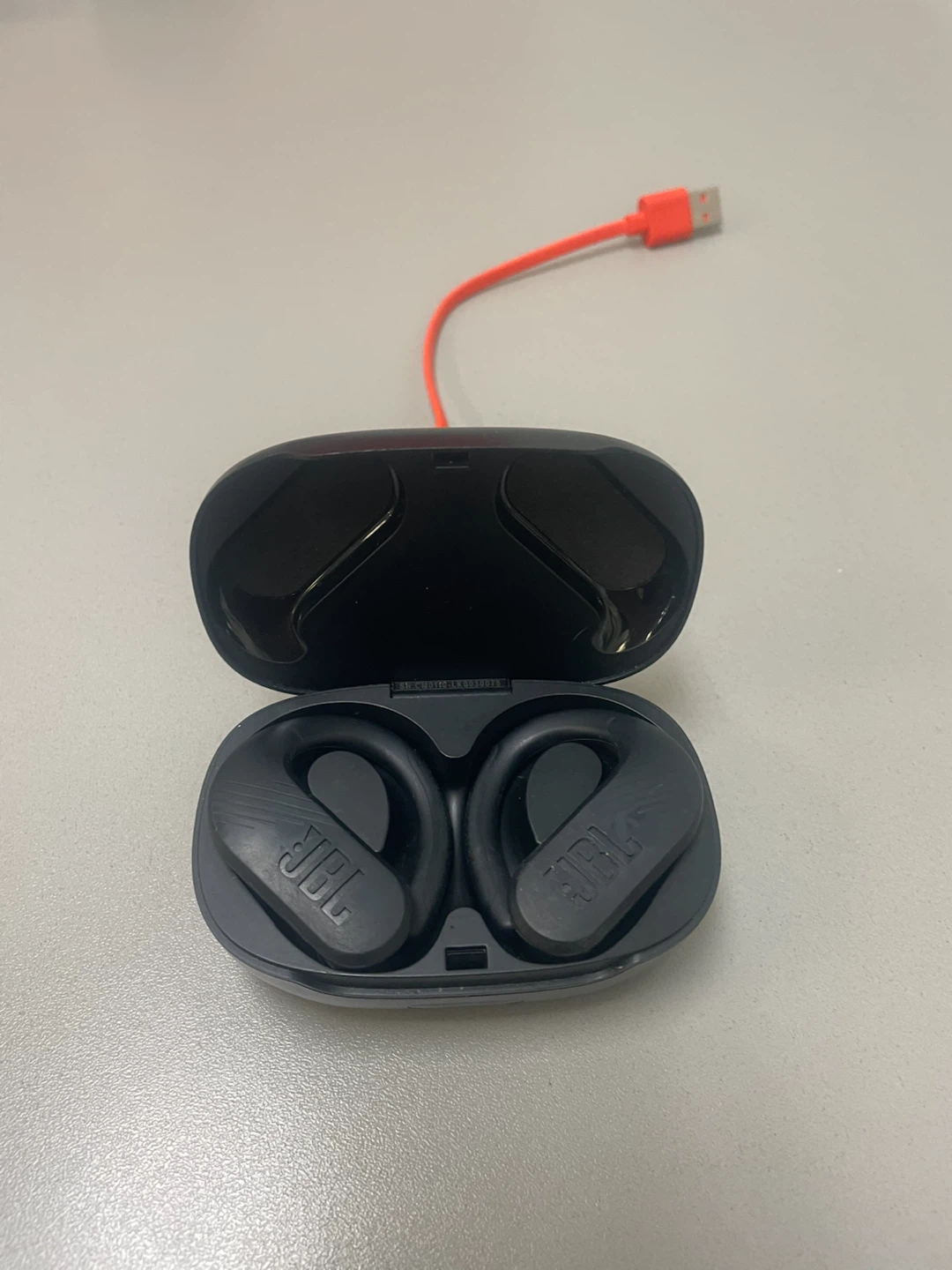 JBL True Wireless Earbuds - photo 5