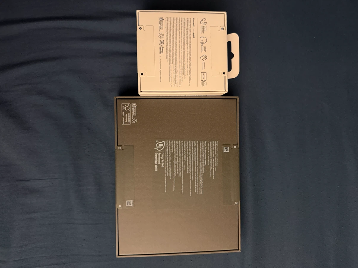 Galaxy Z Fold8 and Samsung Galaxy Buds FE - photo 2