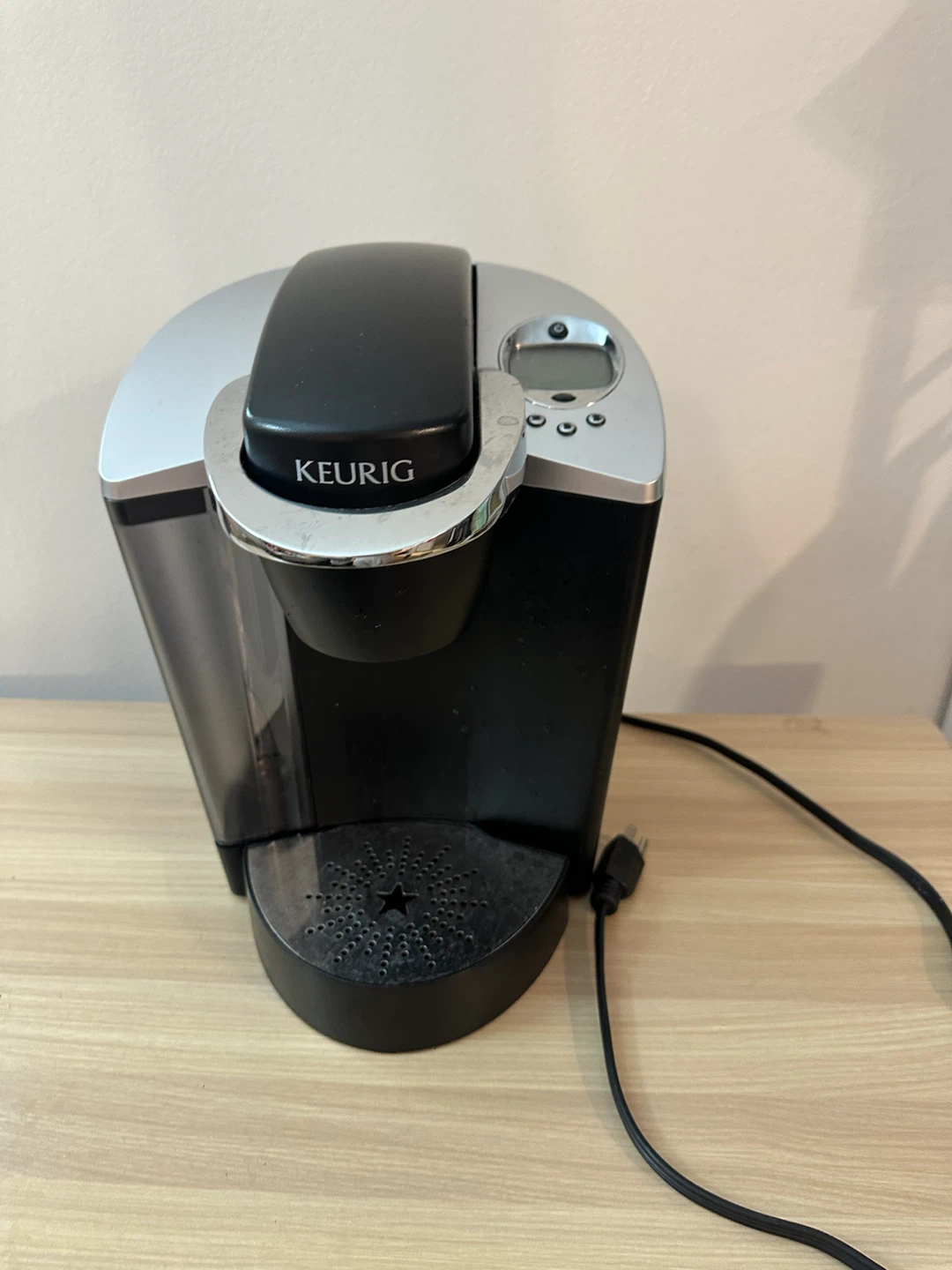 Keurig B60 Black Single Serve K-Cup Coffee Maker - photo 3