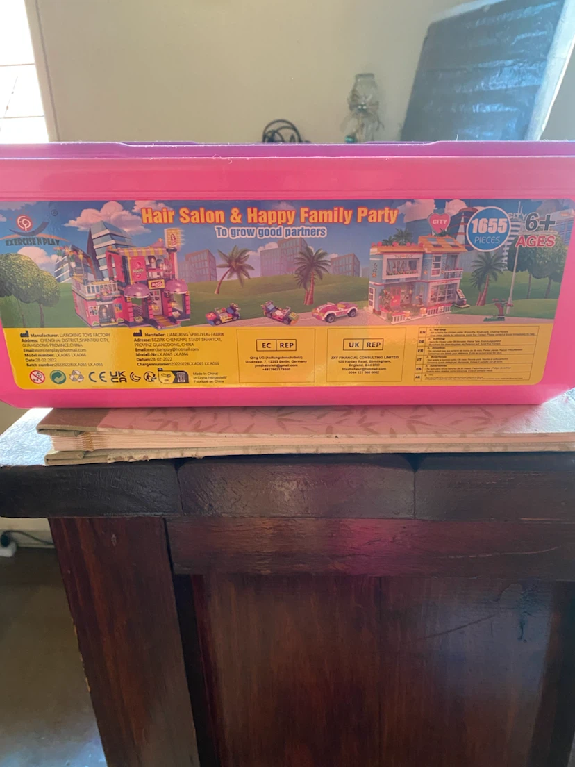 Building Blocks Hair Salon Playset