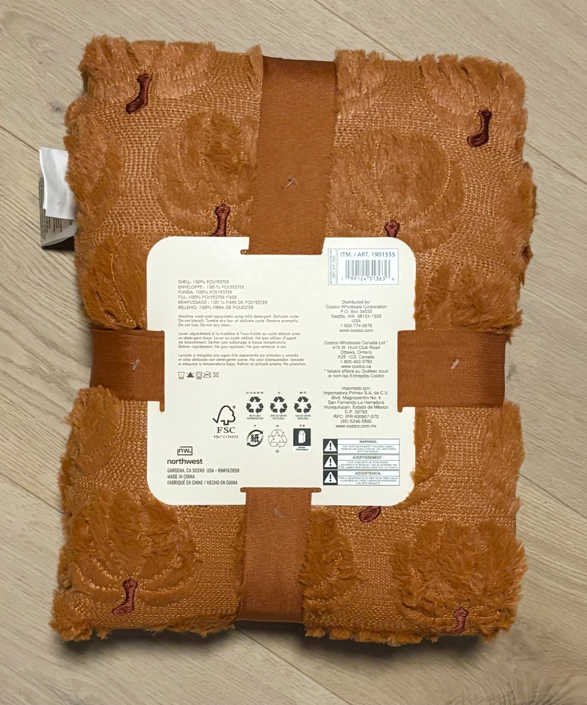 VIRAL TIK TOK COSTCO FAUX FUR HALLOWEEN FALL THROW PUMPKIN  NWT - photo 2