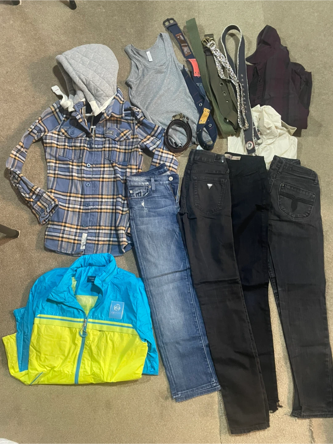 Women's Clothing Bundle - photo 2