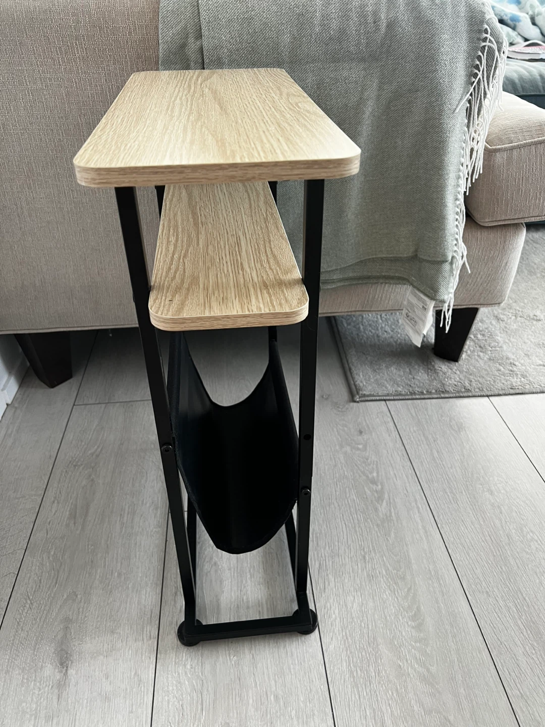 Magazine rack side table - photo 3