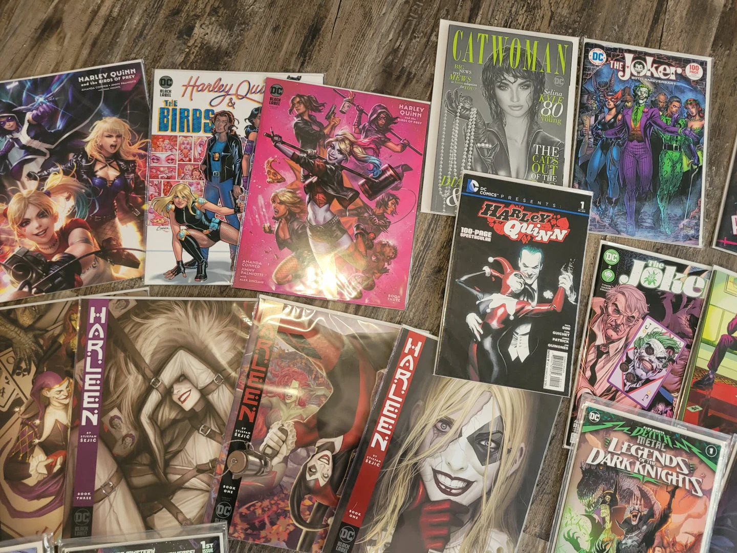 DC Comic Book Lot - Harley Quinn, Joker, Deathstroke variants - photo 3
