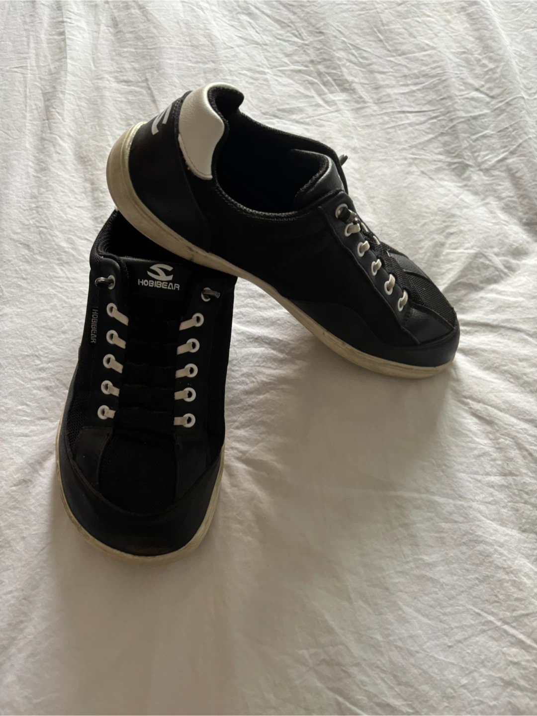 Hobibear Size 9 Shoes (used at the gym)