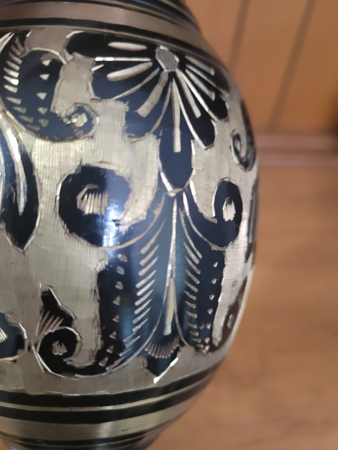 Vintage Brass Vase with Engraved Floral Design - photo 3