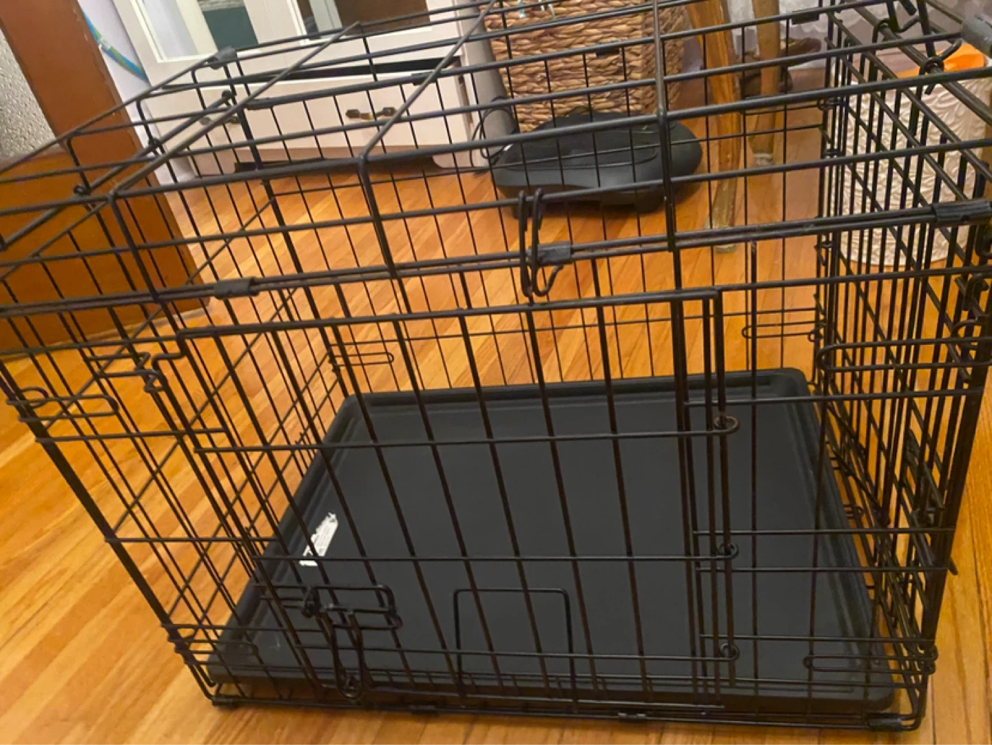 Wire Dog Crate with Tray - photo 2