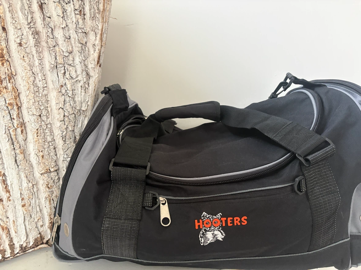 Hooters Black Duffel Bag - photo 3