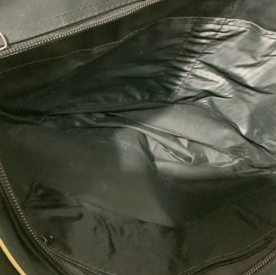 Hooters Black Duffel Bag - photo 5