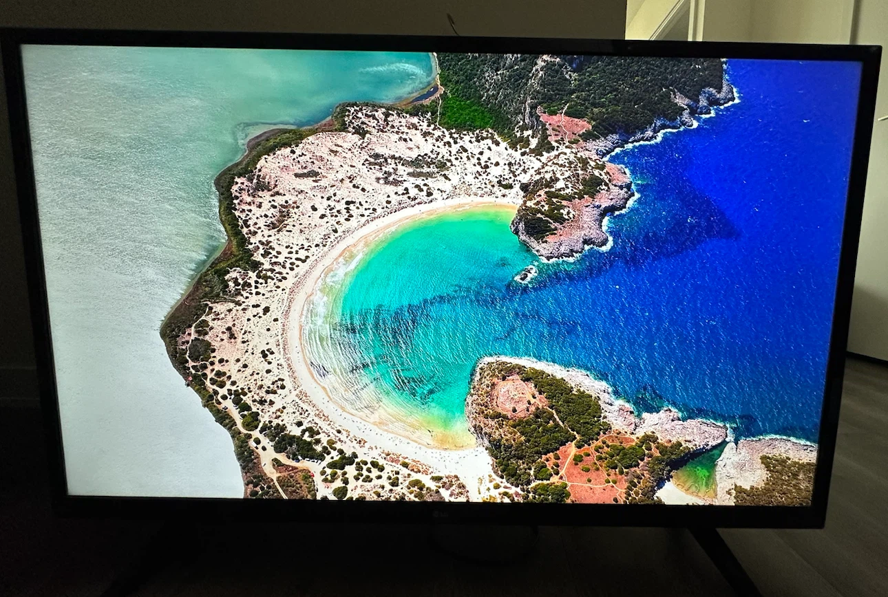 LG 4K UHD 43 inch Smart TV for sale - photo 2