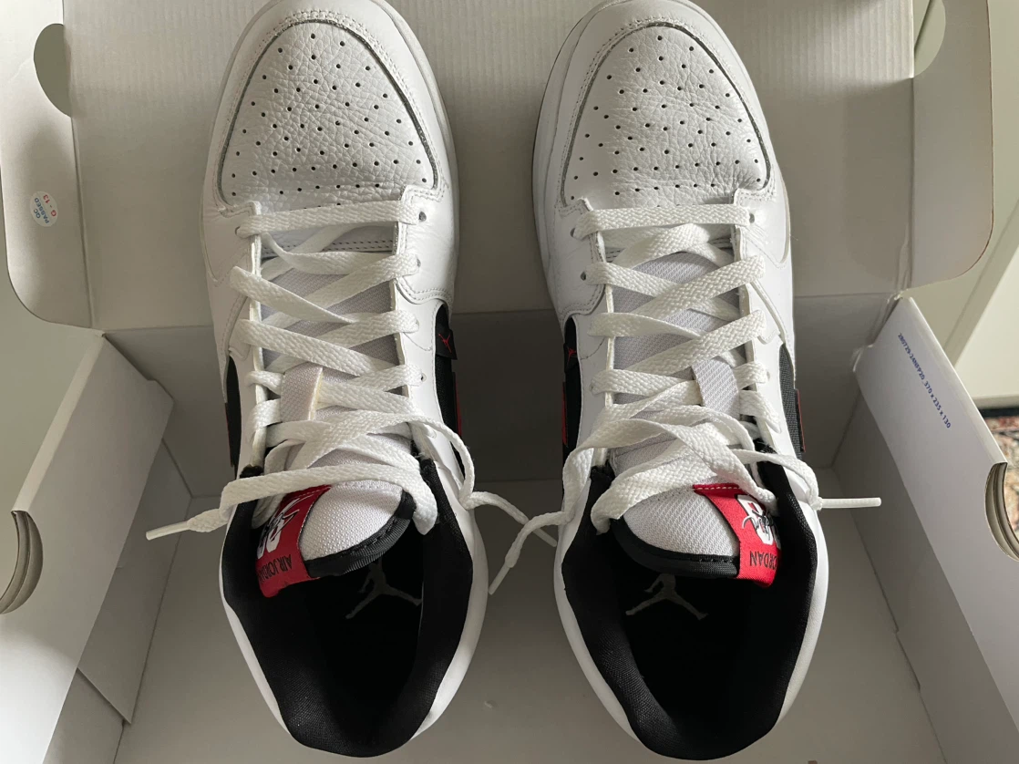 Jordan Formula 23 Sneakers - photo 3