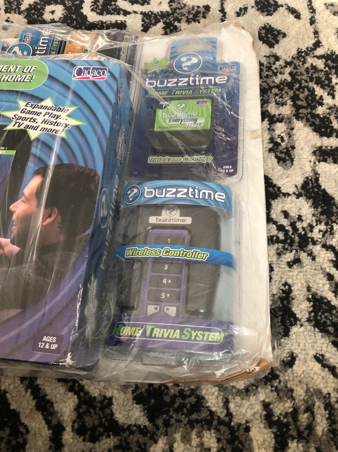 Buzztime Home Trivia System with Controllers and Cartridges - photo 2