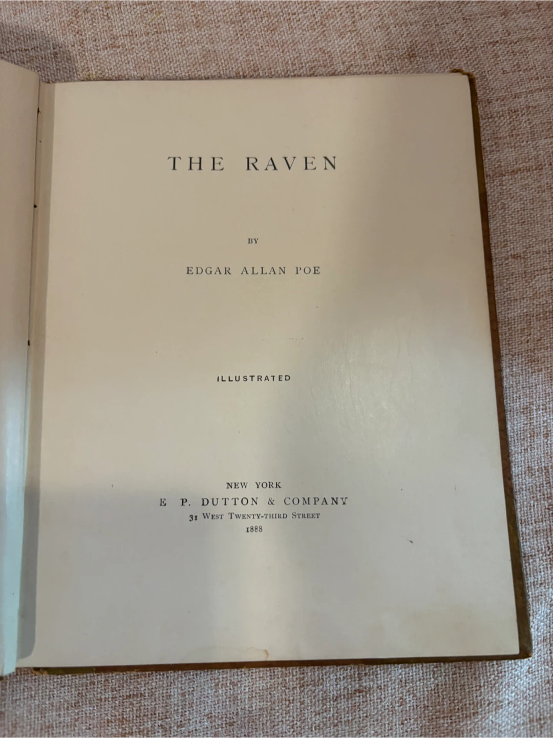 The Raven by Edgar Allan Poe Illustrated Book - photo 2