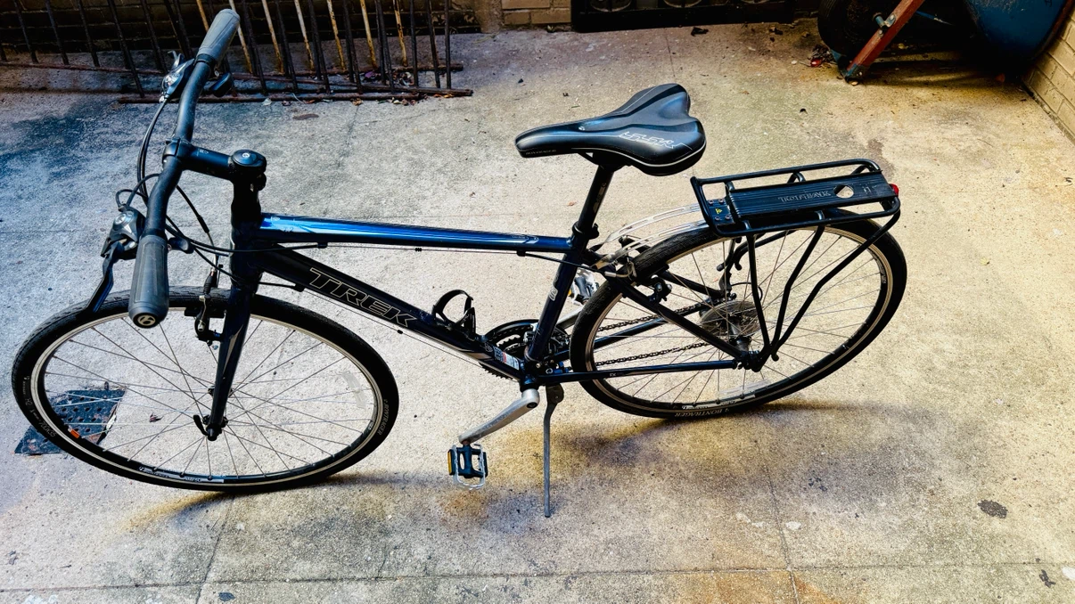 Trek Hybrid Bike - photo 2