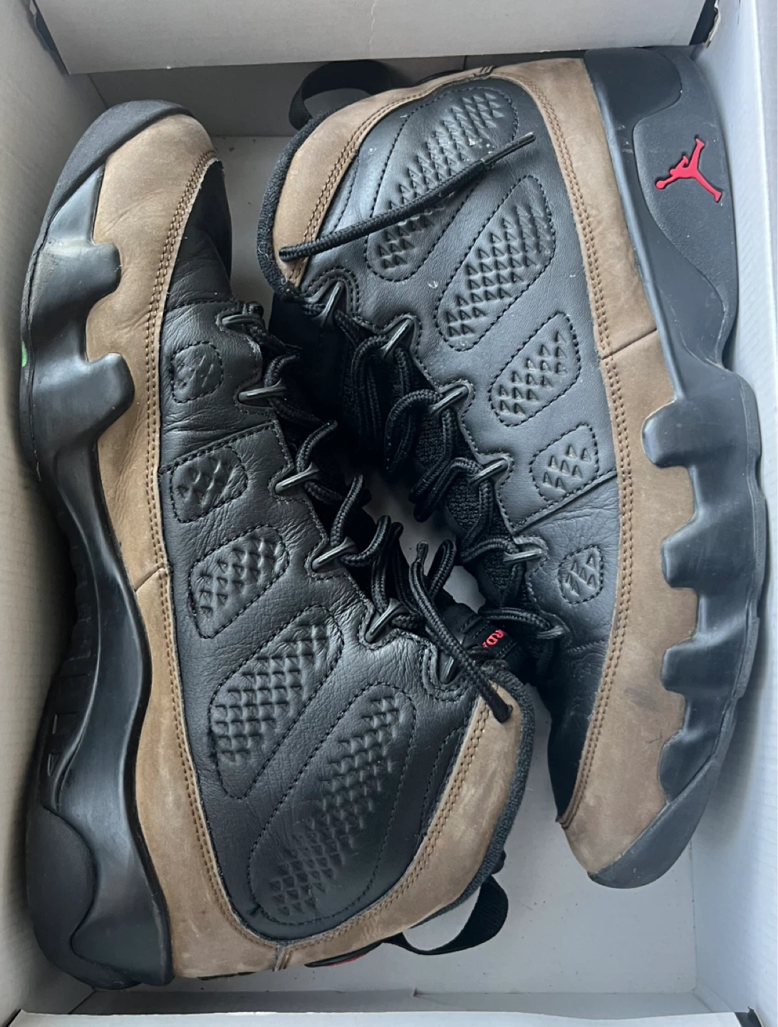 Jordan 9 Retro olive 🫒