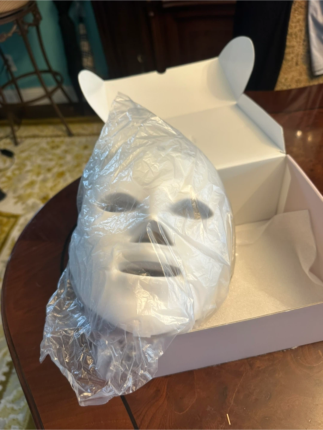 7-in-1 LED Light Therapy Face Mask - photo 3