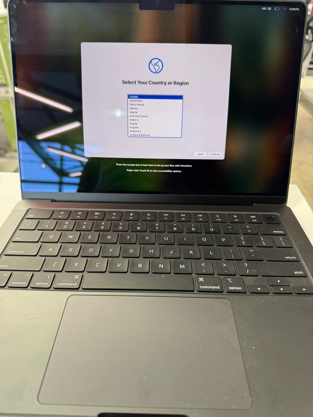 MacBook Pro 14” M4 Pro — 24GB RAM / 512GB