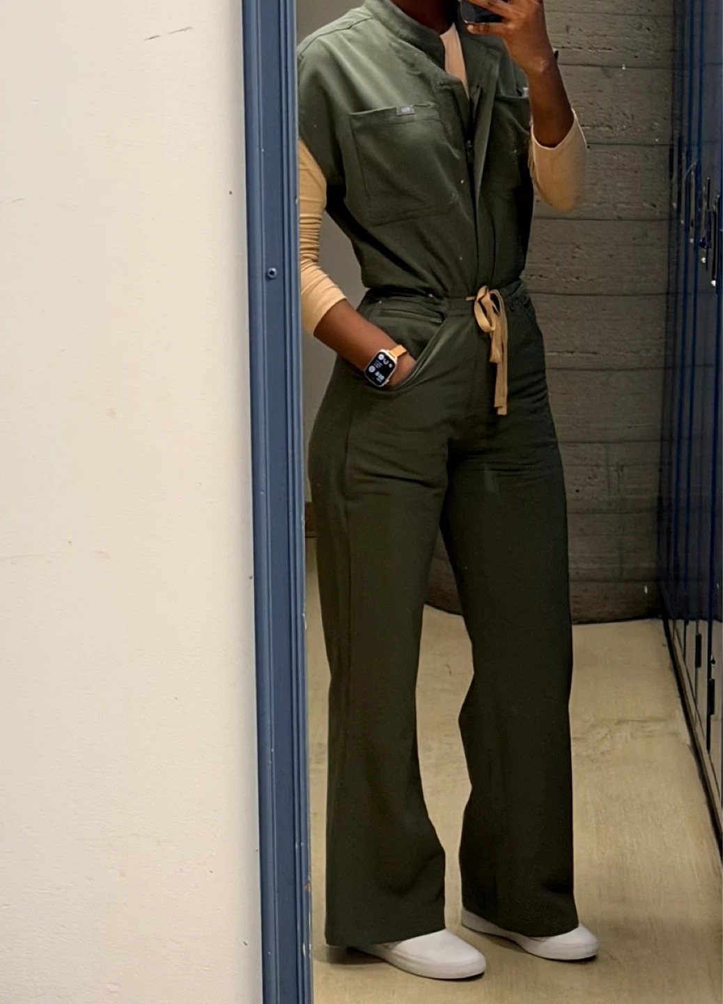 FIGS Olive Green Jumpsuit - Size xs reg - photo 2