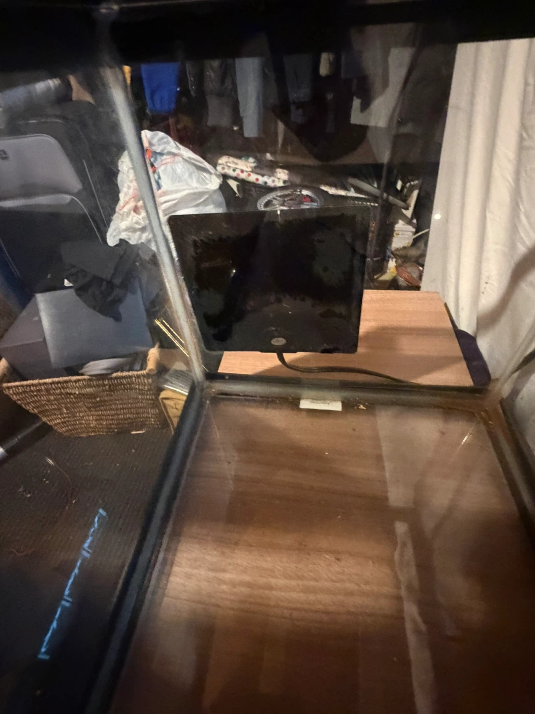 Aqueon 20 Gallon Long Black Glass Aquarium Tank - photo 2
