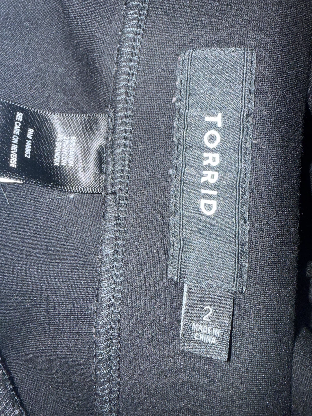 Torrid Black Ankle Pants Size 2 - photo 4