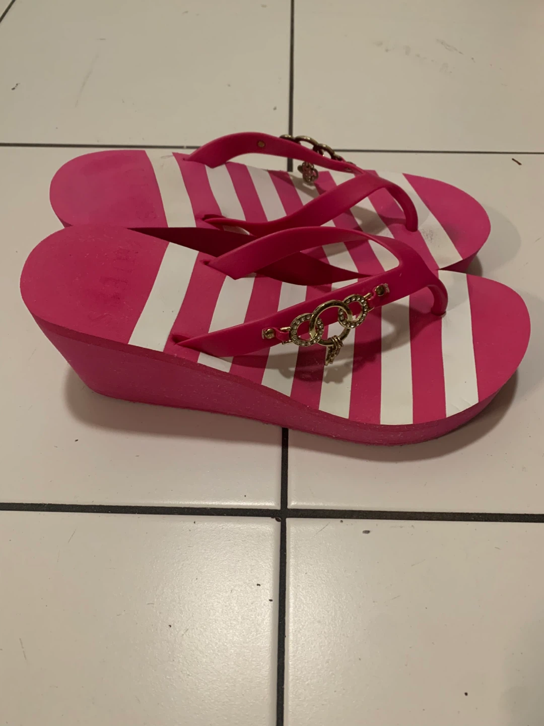 Pink and white striped wedge flip-flops - photo 2