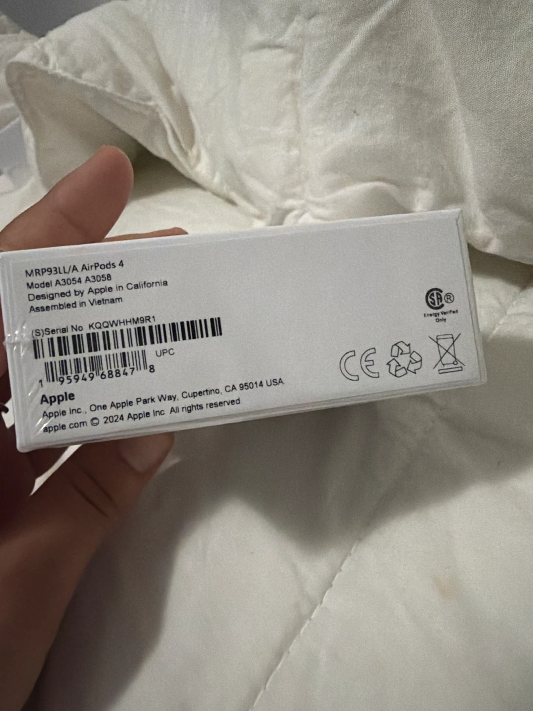 Apple AirPods 4 with Active Noise Cancellation - photo 4