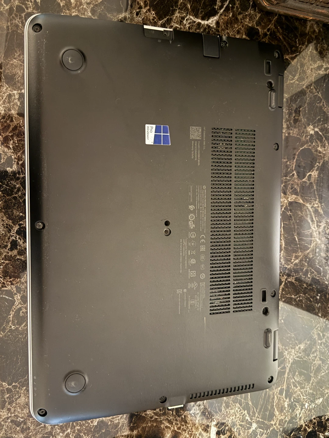 HP Elitebook 840 G3| 8GB Ram, 238 GB Storage - photo 3