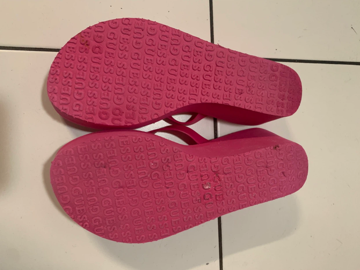 Pink and white striped wedge flip-flops - photo 4