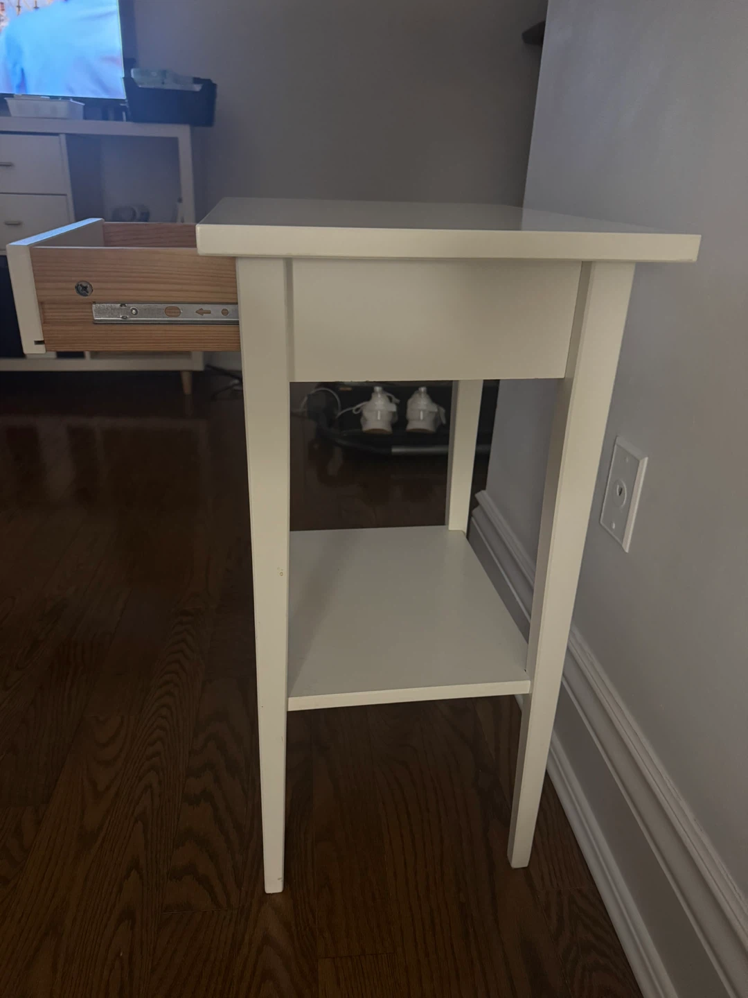Night table - IKEA - photo 4