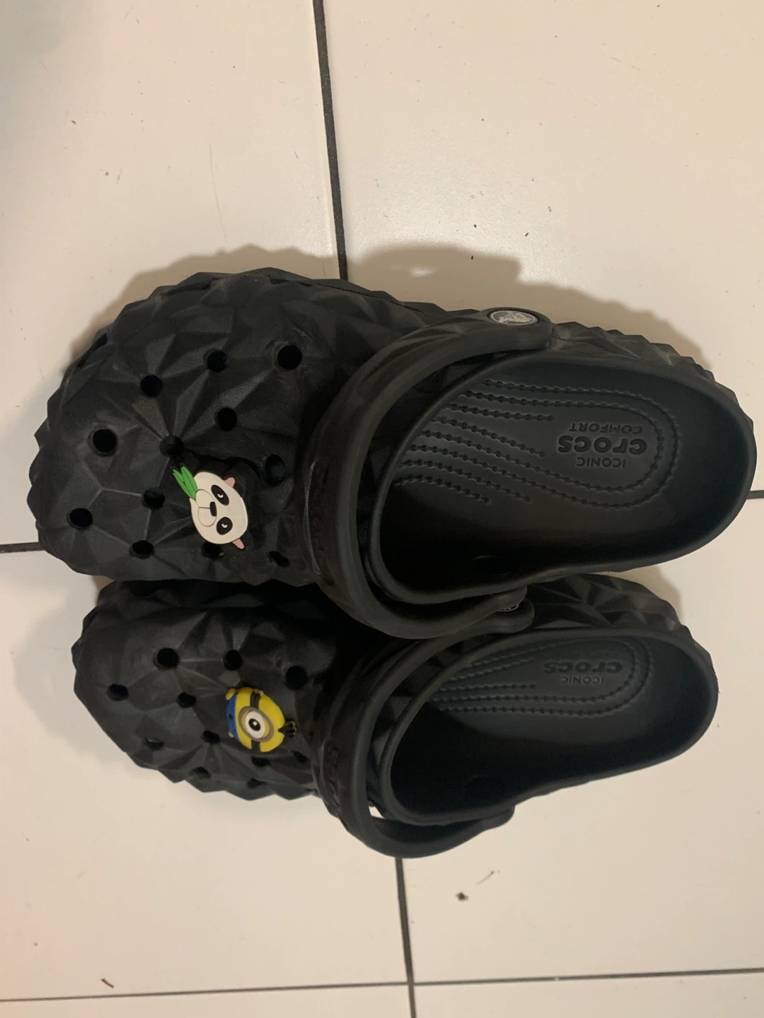 Black Crocs with Minion and Panda Charms - photo 2