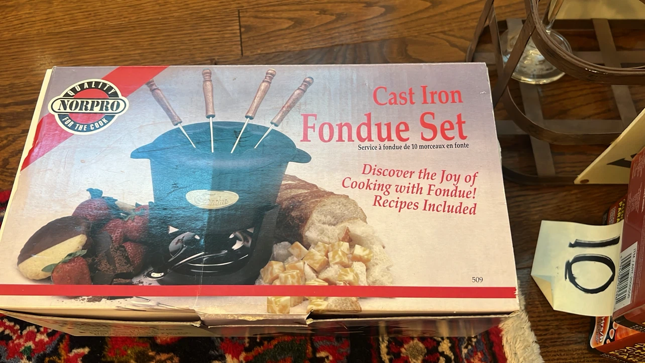 Norpro Cast Iron Fondue Set - photo 2