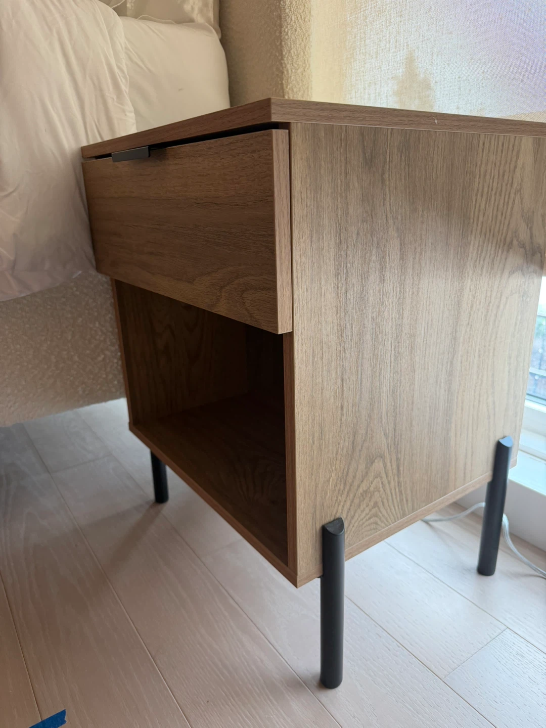Set of 2 Wood Nightstands and Built-in Charging Station - photo 3