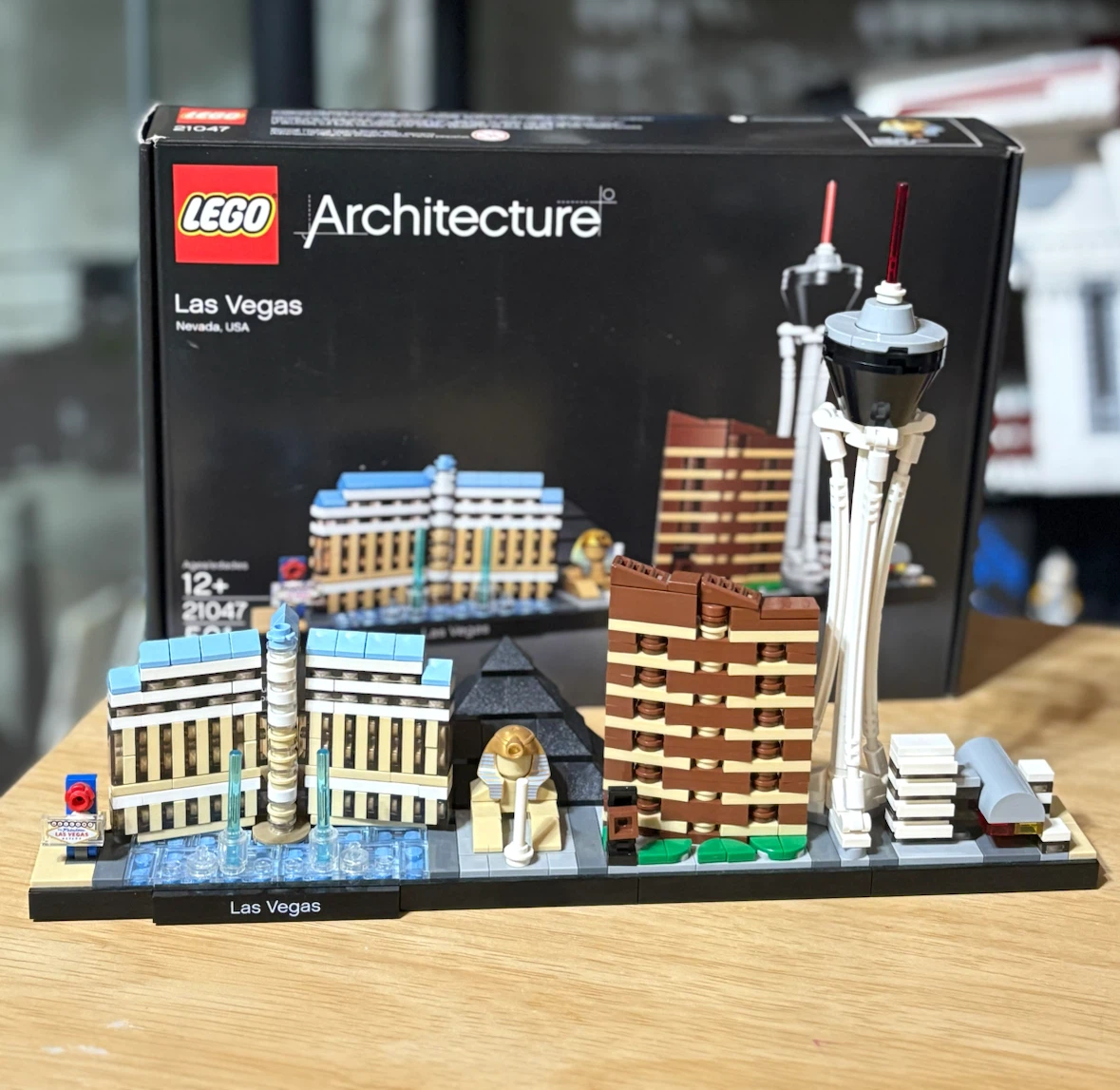 LEGO Architecture Las Vegas 21047