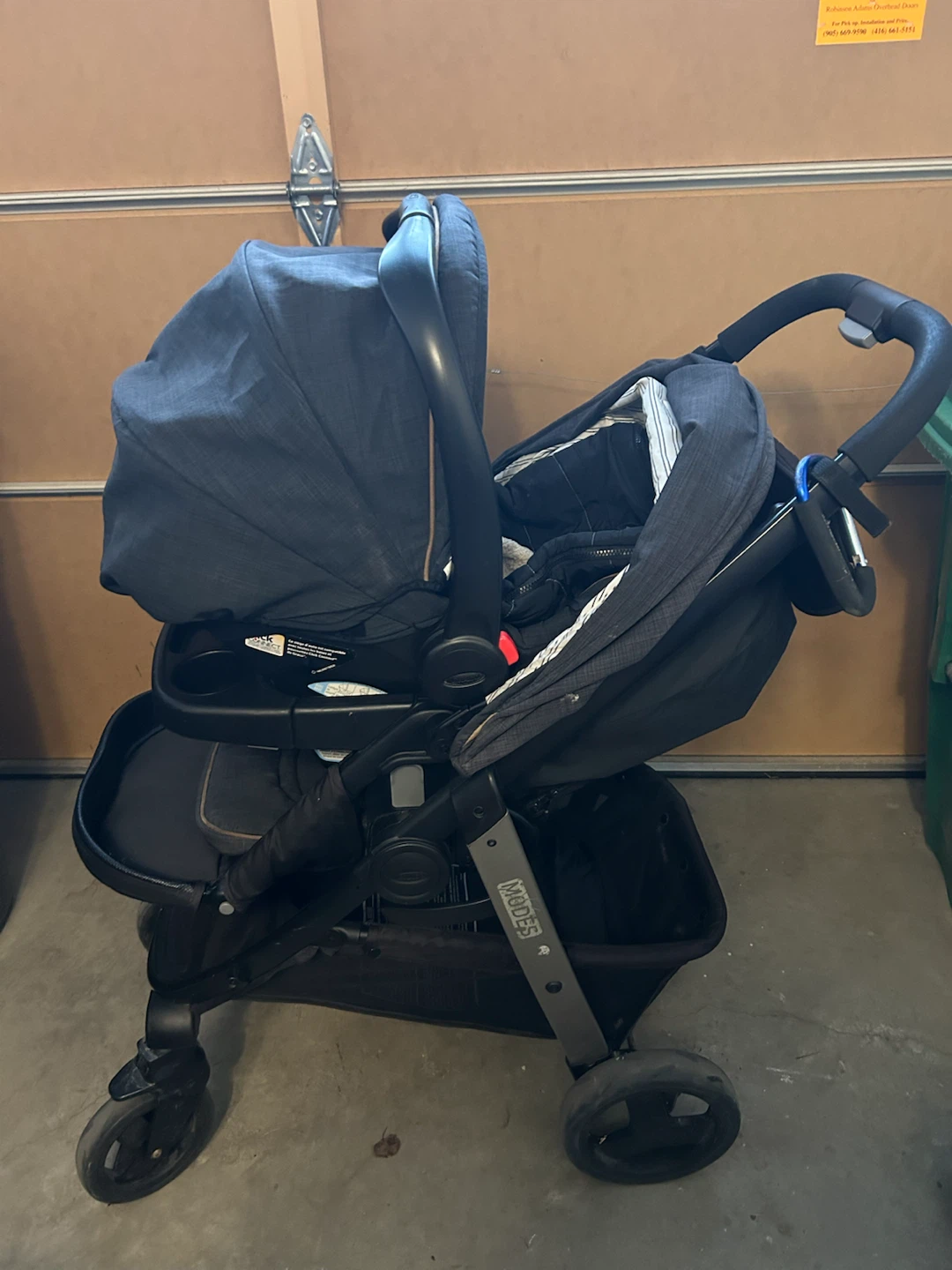 Graco Modes Travel System Stroller and SnugRide Car Seat