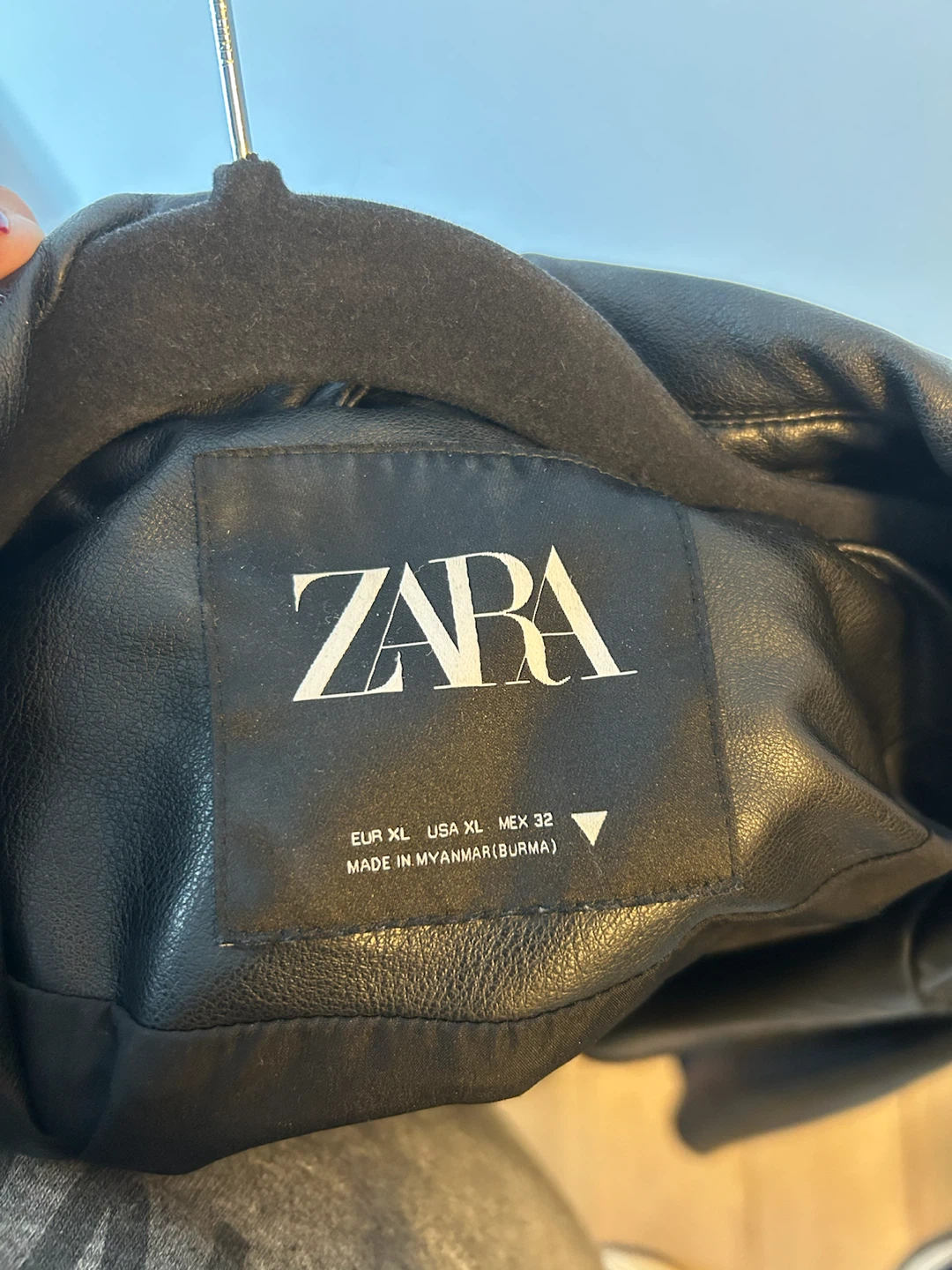 Zara Faux Leather Moto Jacket oversized - photo 2